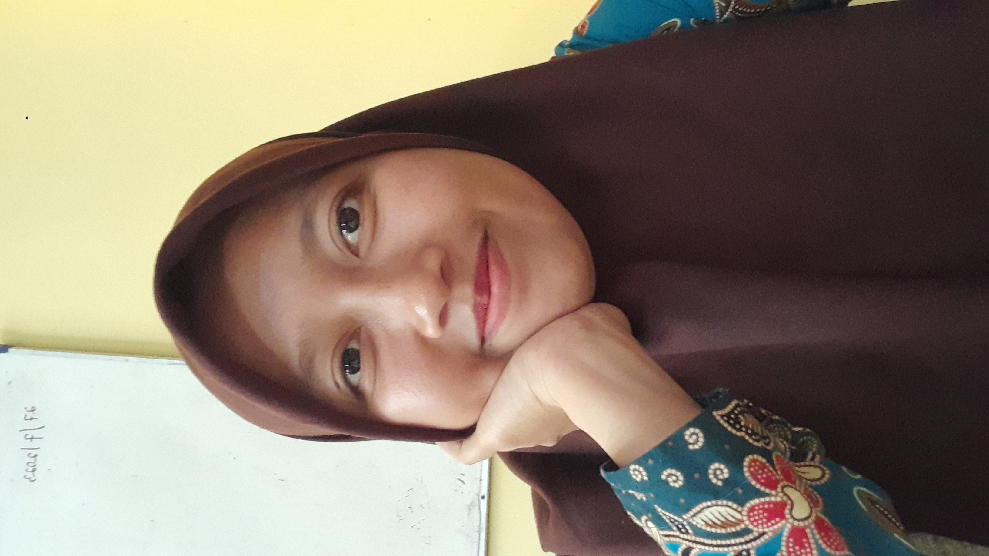 Agis Tresna Dwiningrum